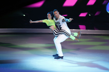 1. Live-Sendung der TV Show 'Dancing on Ice' in Köln