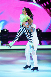 1. Live-Sendung der TV Show 'Dancing on Ice' in Köln