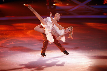 1. Live-Sendung der TV Show 'Dancing on Ice' in Köln