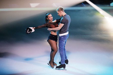 1. Live-Sendung der TV Show 'Dancing on Ice' in Köln
