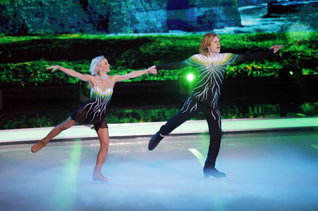 1. Live-Sendung der TV Show 'Dancing on Ice' in Köln