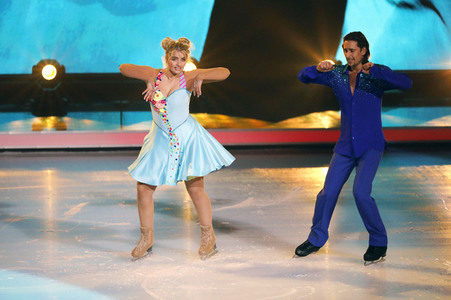 1. Live-Sendung der TV Show 'Dancing on Ice' in Köln