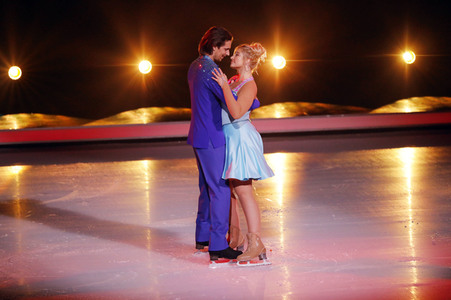 1. Live-Sendung der TV Show 'Dancing on Ice' in Köln