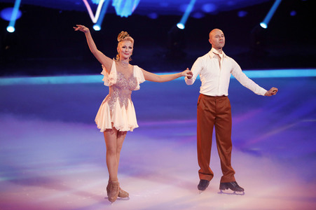 1. Live-Sendung der TV Show 'Dancing on Ice' in Köln