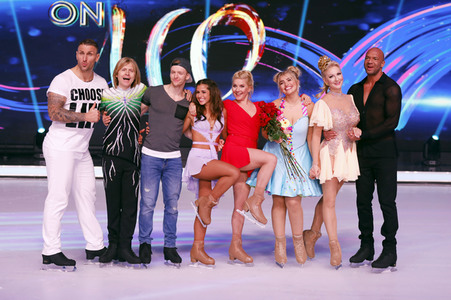 1. Live-Sendung der TV Show 'Dancing on Ice' in Köln