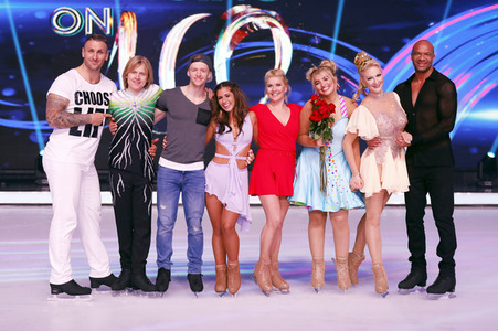 1. Live-Sendung der TV Show 'Dancing on Ice' in Köln