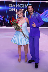 1. Live-Sendung der TV Show 'Dancing on Ice' in Köln