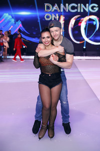 1. Live-Sendung der TV Show 'Dancing on Ice' in Köln