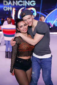 1. Live-Sendung der TV Show 'Dancing on Ice' in Köln