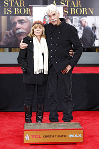 Hand and Footprint Ceremony mit Sam Elliott in Los Angeles