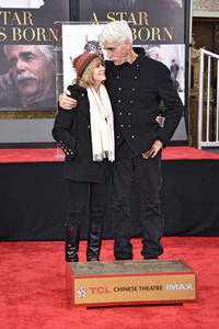 Hand and Footprint Ceremony mit Sam Elliott in Los Angeles