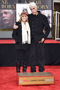 Hand and Footprint Ceremony mit Sam Elliott in Los Angeles