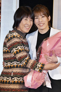 Pressekonferenz mit Saori Yoshida in Tokio