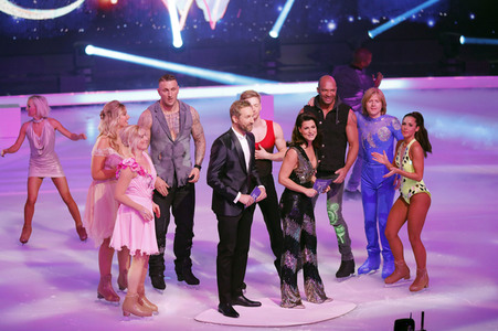 2. Live-Sendung der TV Show 'Dancing on Ice' in Köln