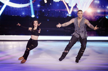 2. Live-Sendung der TV Show 'Dancing on Ice' in Köln