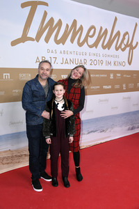 Filmpremiere 'Immenhof - Das Abenteuer eines Sommers' in München