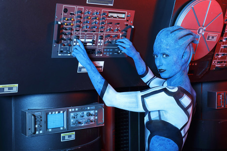 GEEK ART: 'Mass Effect' Bodypainting