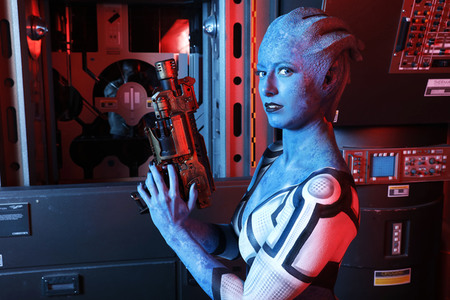 GEEK ART: 'Mass Effect' Bodypainting