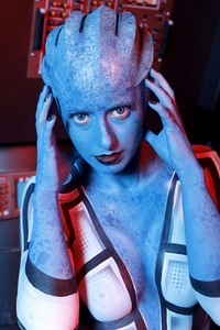 GEEK ART: 'Mass Effect' Bodypainting