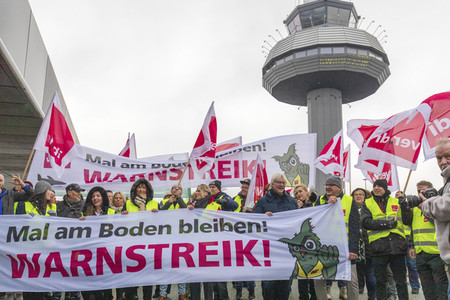 Verdi Warnstreik des Sicherheitspersonals am Flughafen Hannover