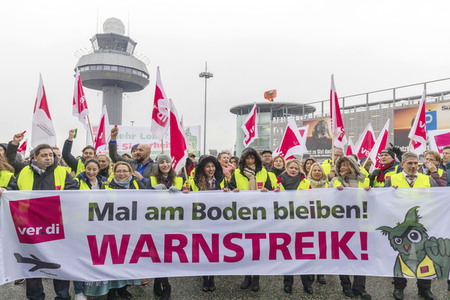 Verdi Warnstreik des Sicherheitspersonals am Flughafen Hannover