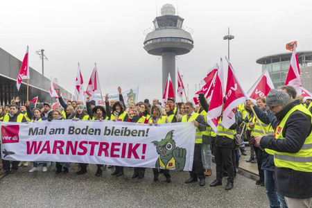 Verdi Warnstreik des Sicherheitspersonals am Flughafen Hannover