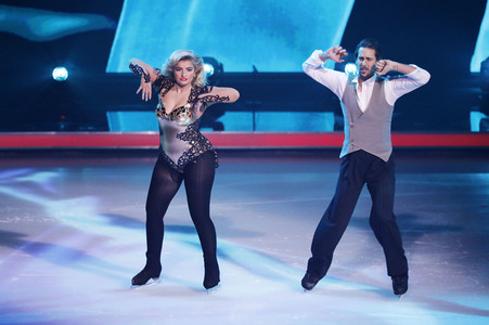 3. Live-Sendung der TV Show 'Dancing on Ice' in Köln