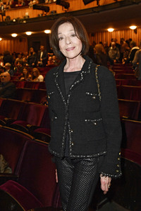 Theaterpremiere 'Hase Hase' in Berlin