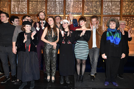 Theaterpremiere 'Hase Hase' in Berlin