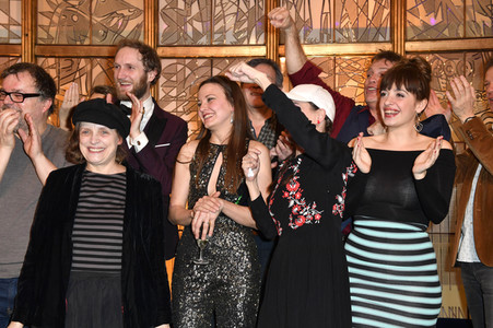Theaterpremiere 'Hase Hase' in Berlin