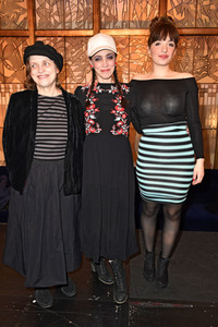 Theaterpremiere 'Hase Hase' in Berlin