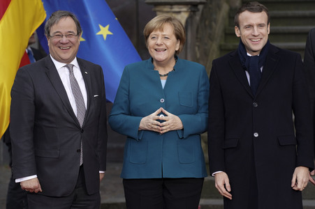 Erneuerung des deutsch-französischen Freundschaftsvertrages in Aachen
