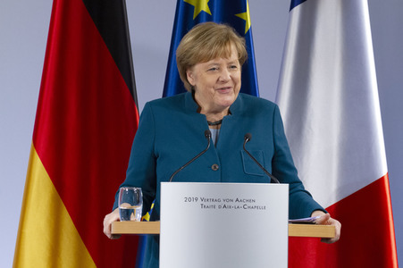 Erneuerung des deutsch-französischen Freundschaftsvertrages in Aachen