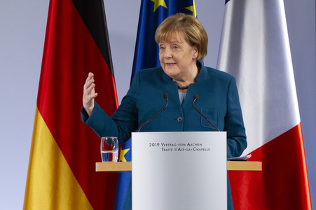 Erneuerung des deutsch-französischen Freundschaftsvertrages in Aachen