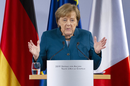 Erneuerung des deutsch-französischen Freundschaftsvertrages in Aachen