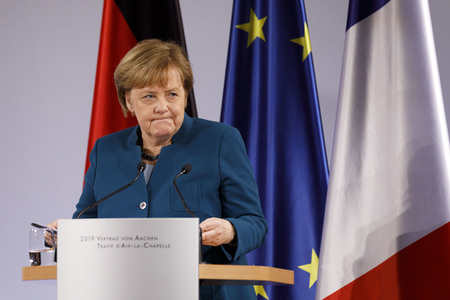 Erneuerung des deutsch-französischen Freundschaftsvertrages in Aachen