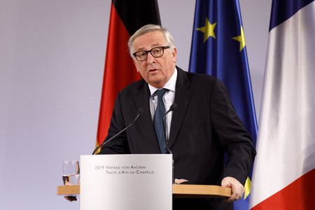Erneuerung des deutsch-französischen Freundschaftsvertrages in Aachen