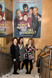 Filmpremiere 'Womit haben wir das verdient?' in München