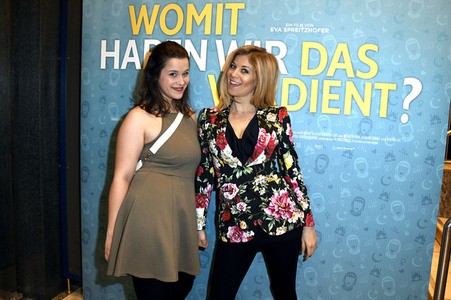 Filmpremiere 'Womit haben wir das verdient?' in München