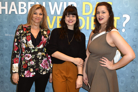 Filmpremiere 'Womit haben wir das verdient?' in München