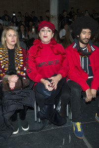 Eduardo Navarrete Fashion Show auf der Mercedes-Benz Fashion Week Madrid Herbst/Winter 2019