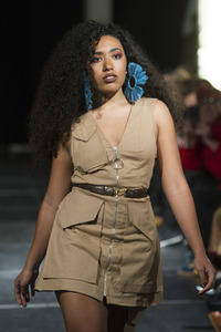 Eduardo Navarrete Fashion Show auf der Mercedes-Benz Fashion Week Madrid Herbst/Winter 2019