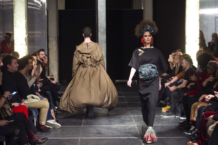 Eduardo Navarrete Fashion Show auf der Mercedes-Benz Fashion Week Madrid Herbst/Winter 2019