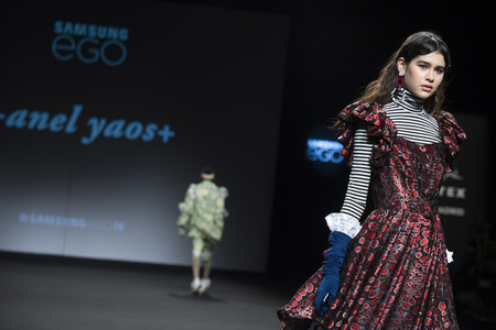Anel Yaos Fashion Show auf der Mercedes-Benz Fashion Week Madrid Herbst/Winter 2019