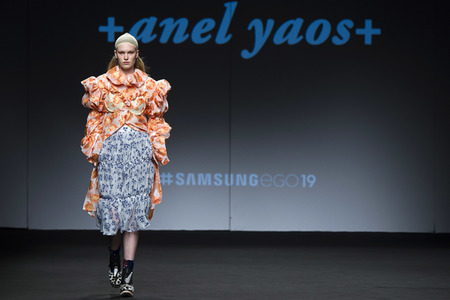 Anel Yaos Fashion Show auf der Mercedes-Benz Fashion Week Madrid Herbst/Winter 2019