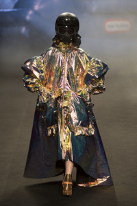 Ana Locking Fashion Show auf der Mercedes-Benz Fashion Week Madrid Herbst/Winter 2019