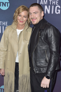 Serienpremiere 'I Am the Night' in Los Angeles