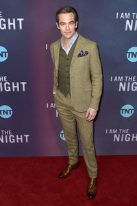 Serienpremiere 'I Am the Night' in Los Angeles