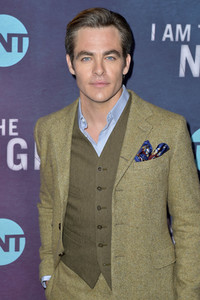 Serienpremiere 'I Am the Night' in Los Angeles
