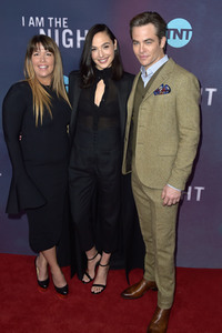 Serienpremiere 'I Am the Night' in Los Angeles